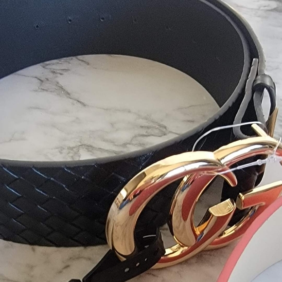 FASHION BELTS WHOLESALE LOT OF 100 MIX COLORS - Picture 5 of 14